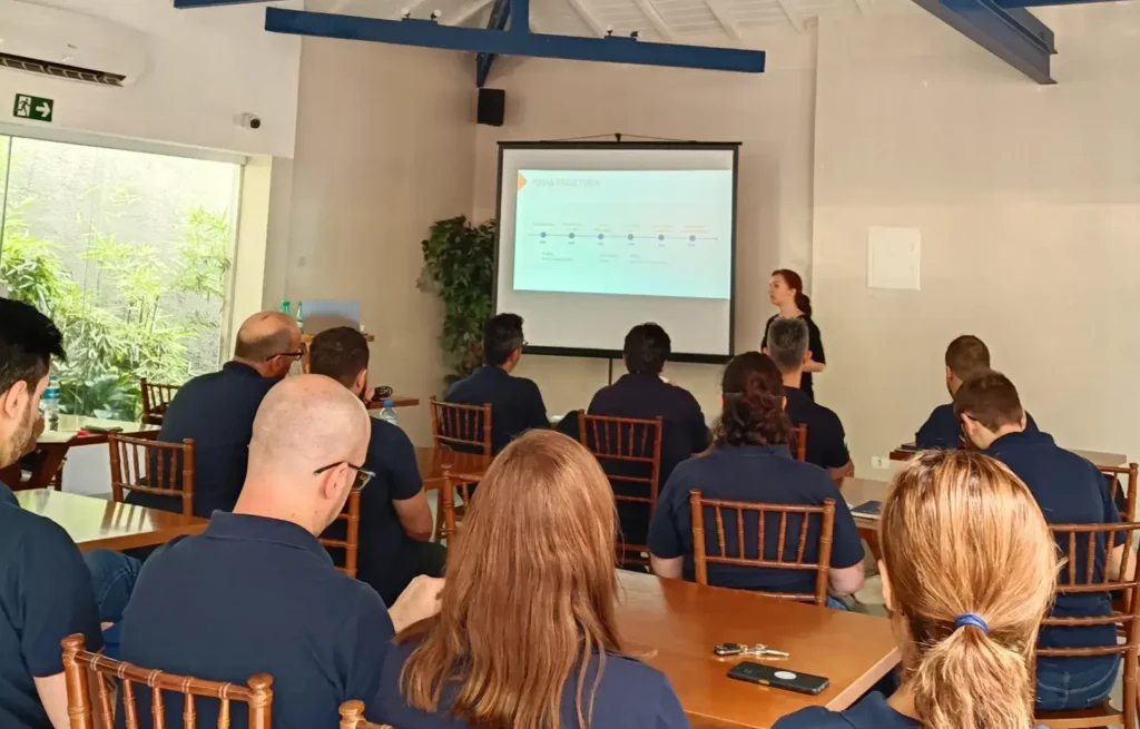 Para empresas Dani Putnoki